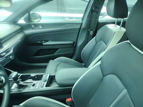 Used 2025 Kia K5 GT-Line FWD image 2