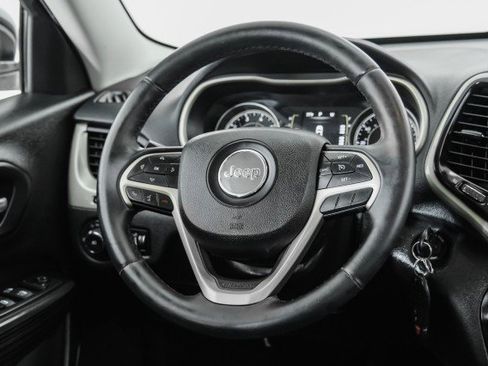 Used 2014 Jeep Cherokee Latitude AWD/4WD image 14