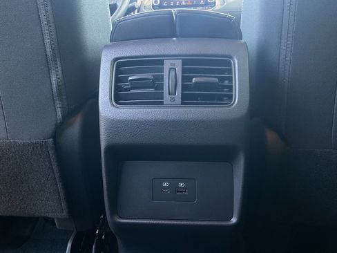 Used 2023 Nissan Rogue SV FWD image 12