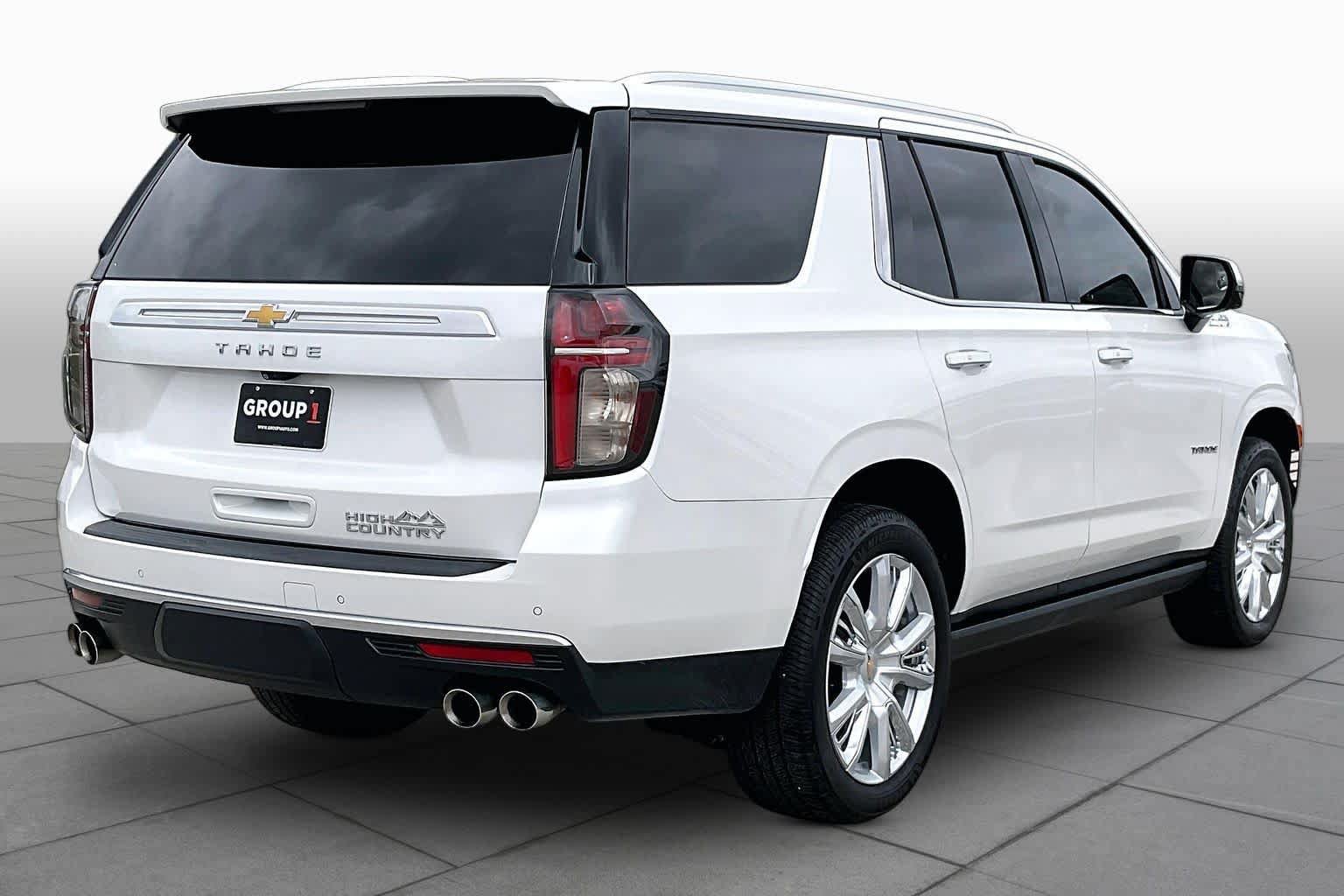 Used 2021 Chevrolet Tahoe High Country w/ Premium Package AWD/4WD image 13