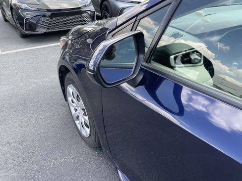 Used 2020 Toyota Corolla LE image 21