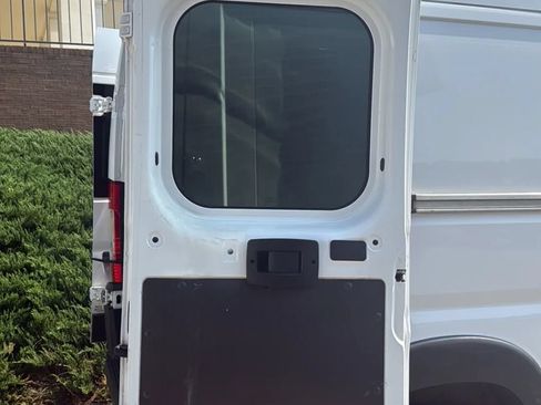 Used 2017 RAM ProMaster 2500 FWD image 37
