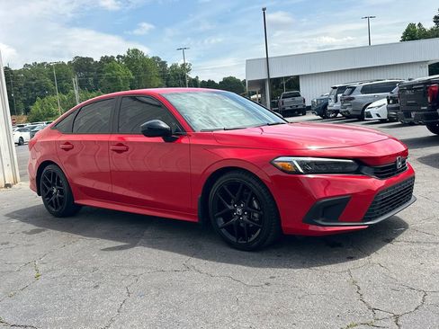 Used 2023 Honda Civic Sport image 4