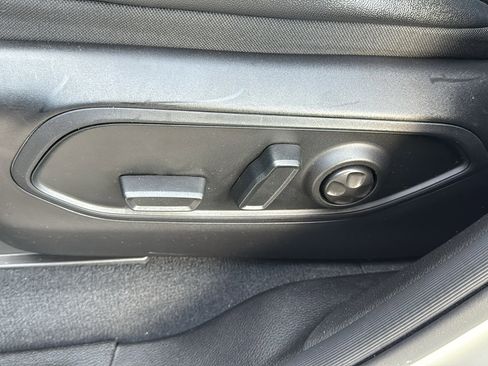 Certified 2024 Jeep Grand Cherokee Altitude image 14