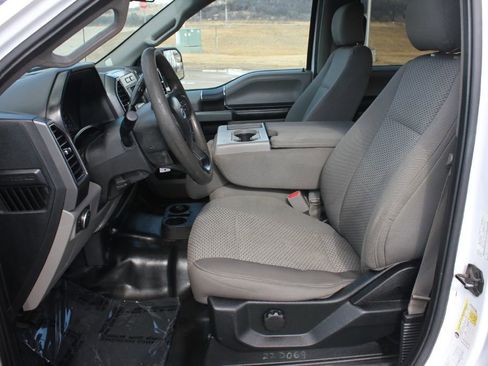 Used 2017 Ford F150 XLT w/ Trailer Tow Package image 31