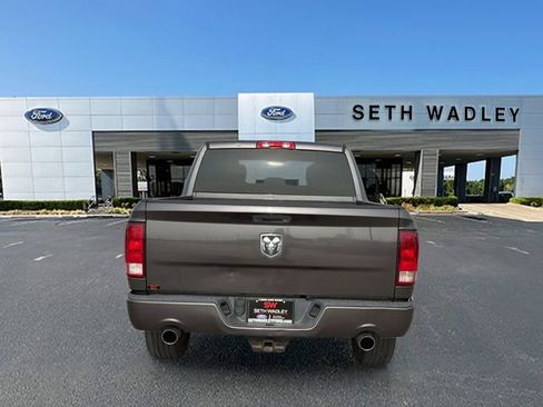 Used 2014 RAM 1500 Express image 6