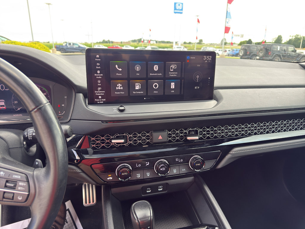 Used 2023 Honda Accord Sport image 17