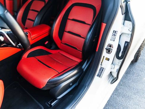 Used 2022 Mercedes-Benz AMG GT 43 image 21