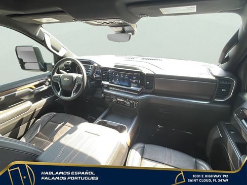 Certified 2024 Chevrolet Silverado 2500 High Country w/ High Country Premium Package AWD/4WD image 35