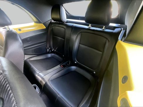 Used 2014 Volkswagen Beetle 2.5 FWD image 19
