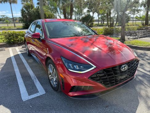 Used 2020 Hyundai Sonata SEL w/ Convenience Package FWD image 6