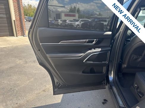 Used 2024 Kia Telluride SX Prestige X-Line AWD/4WD image 16