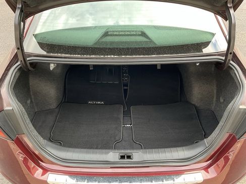 Used 2023 Nissan Altima 2.5 SV w/ SV Premium Package image 22