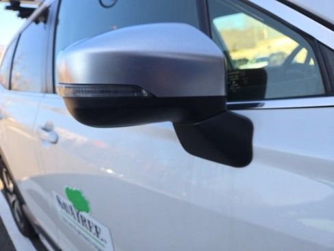 Used 2020 Subaru Forester Touring image 5