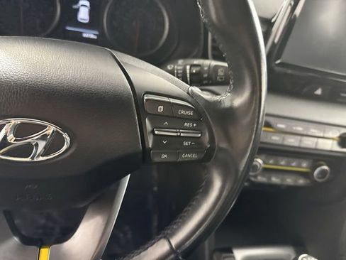 Used 2020 Hyundai Veloster Turbo R-Spec image 13