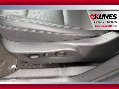 Used 2024 Buick Envision Preferred AWD/4WD image 13