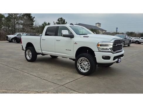 Used 2024 RAM 2500 Laramie image 2