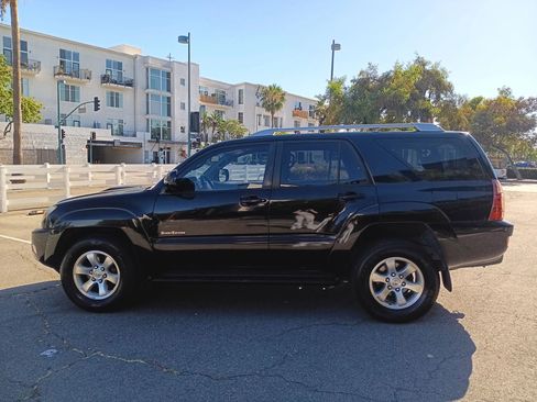 Used 2005 Toyota 4Runner Sport RWD image 5