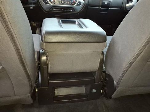 Used 2018 GMC Sierra 1500 SLE w/ SLE Value Package image 16