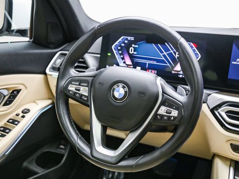 Used 2023 BMW 330i Sedan w/ Driving Assistance Package RWD image 15