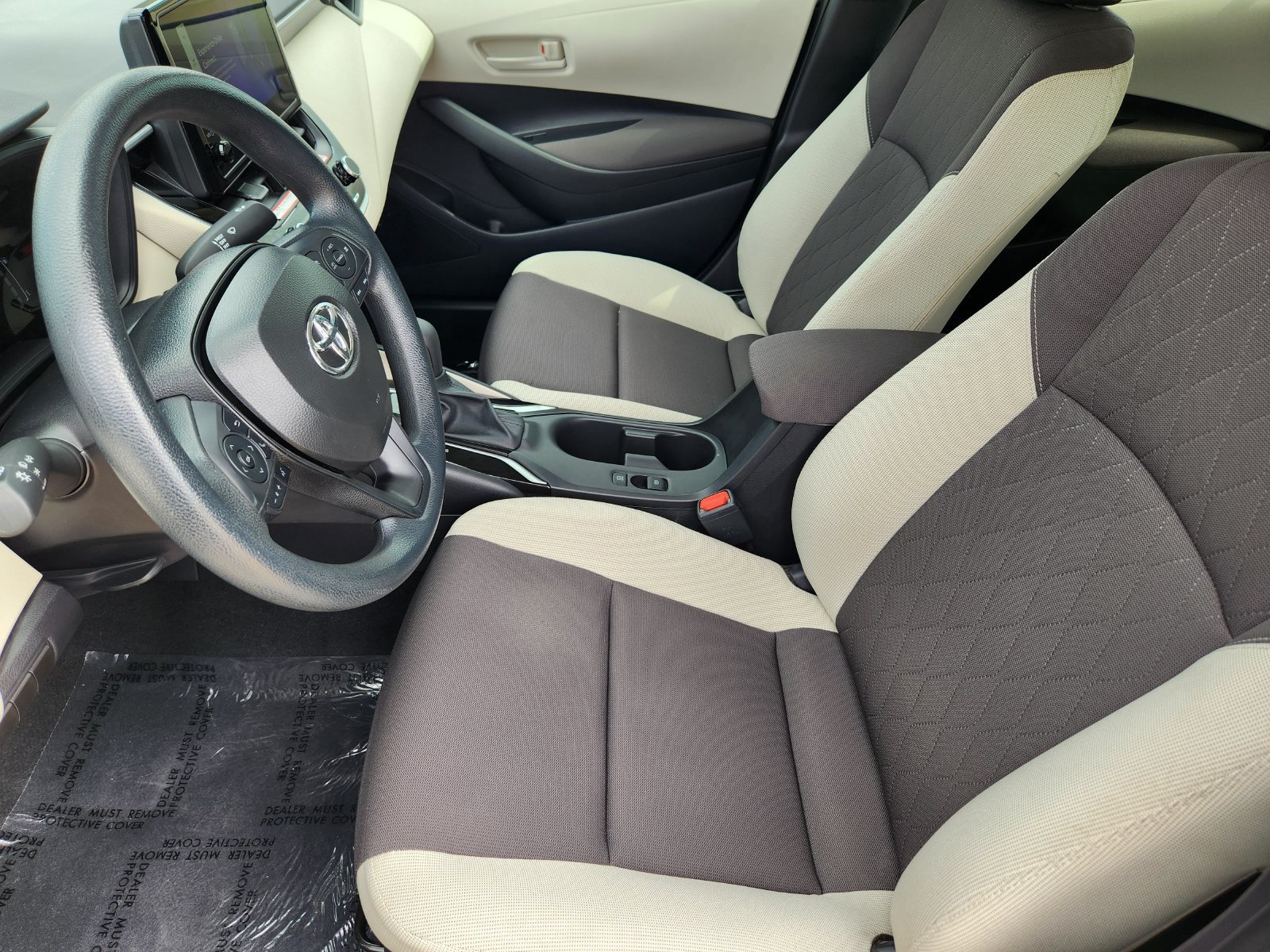 Used 2026 Toyota Corolla LE FWD image 22