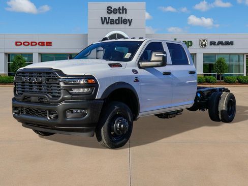 New 2026 RAM 3500 Tradesman image 3