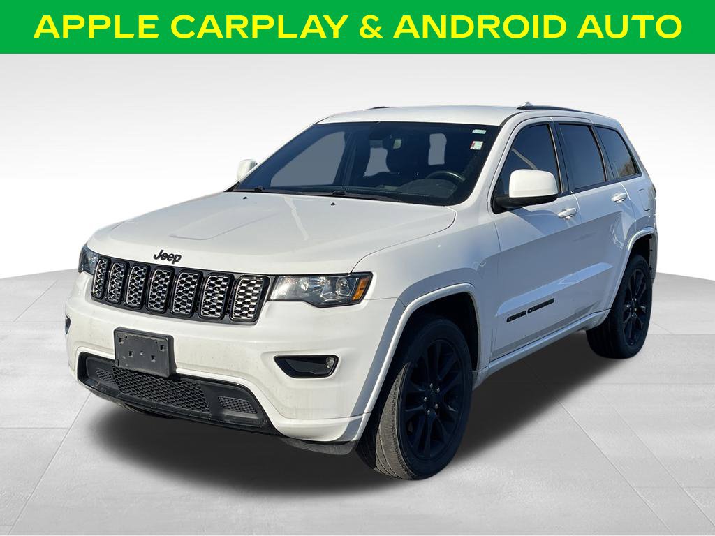 Used 2020 Jeep Grand Cherokee Altitude AWD/4WD image 4