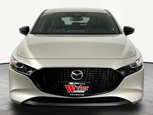 Used 2024 MAZDA MAZDA3 s FWD image 2