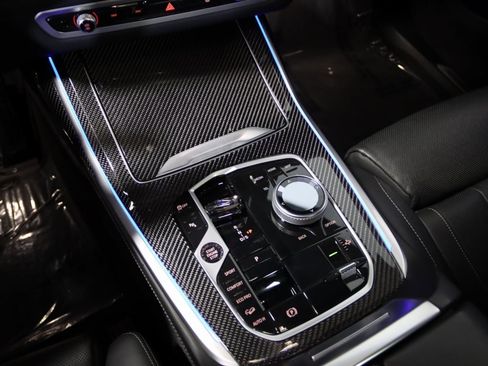 Used 2024 BMW X7 M60i image 47