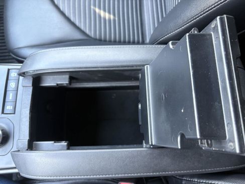 Used 2021 Toyota Highlander XSE image 16