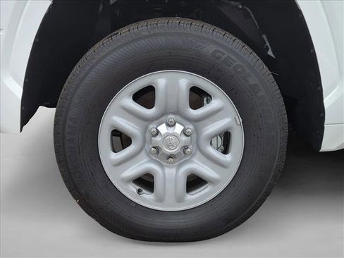 New 2025 Toyota Tundra SR w/ SR Tow Package AWD/4WD image 10