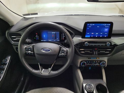 Used 2023 Ford Escape Active AWD/4WD image 22