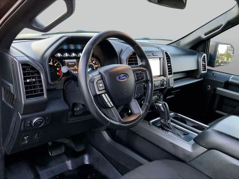 Used 2018 Ford F150 XLT w/ Equipment Group 302A Luxury AWD/4WD image 16
