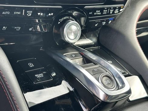 Used 2022 Acura MDX A-Spec image 21