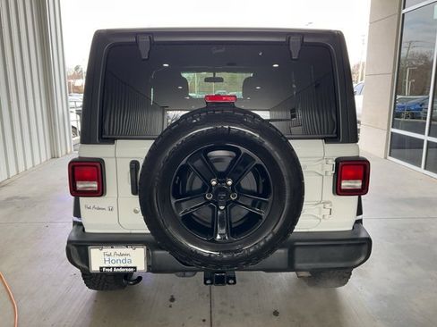 Used 2019 Jeep Wrangler Unlimited Sport image 20