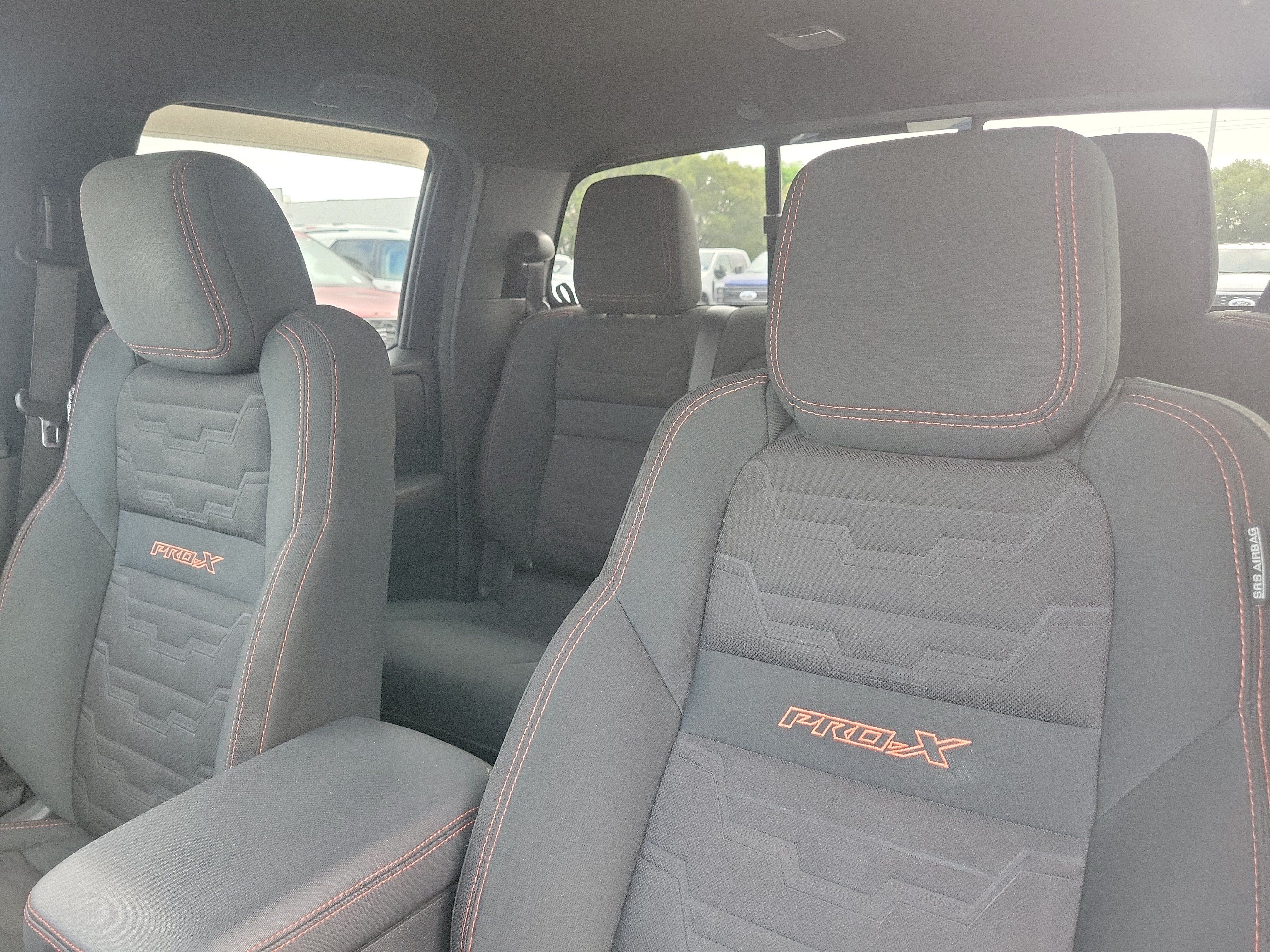 Used 2022 Nissan Frontier Pro-X RWD image 21