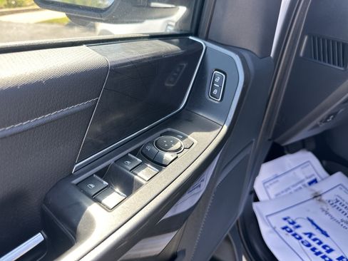 Used 2022 Ford F150 XLT w/ Equipment Group 302A High AWD/4WD image 27