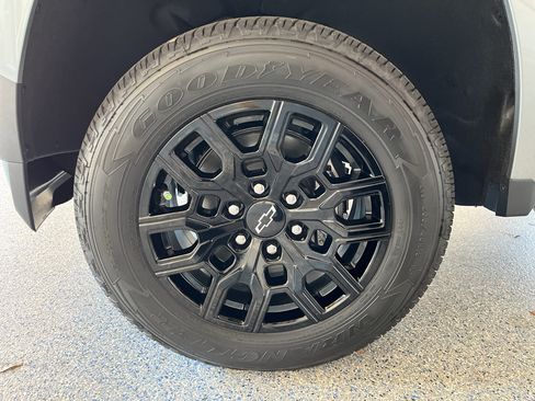 New 2026 Chevrolet Colorado W/T w/ WT Custom Package RWD image 28
