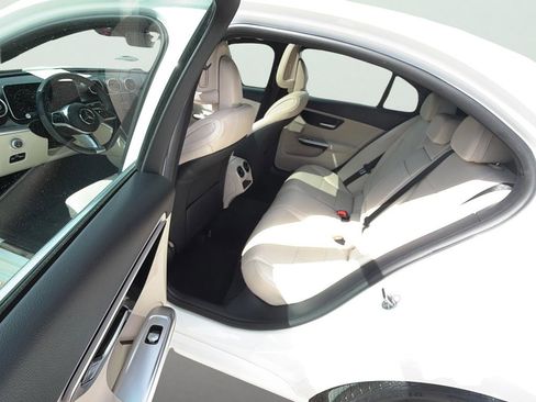 Certified 2022 Mercedes-Benz C 300 4MATIC Sedan image 20