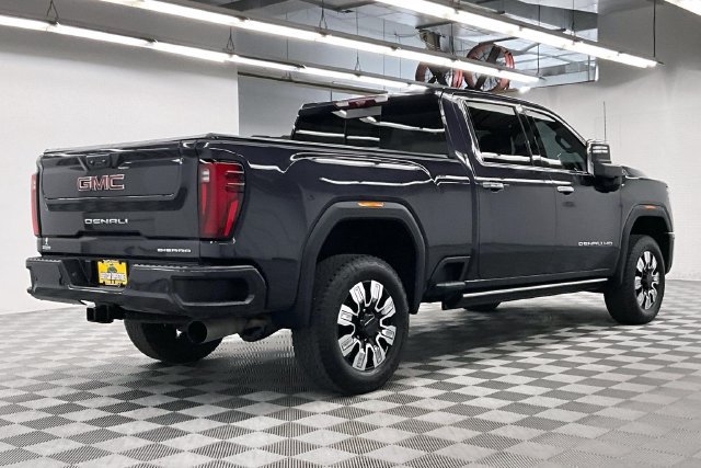 Used 2025 GMC Sierra 2500 Denali w/ Denali Reserve Package AWD/4WD image 14