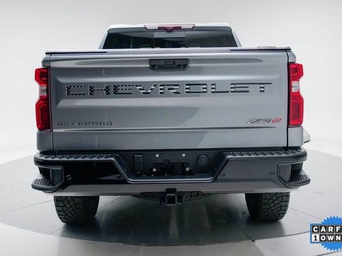 Used 2023 Chevrolet Silverado 1500 ZR2 w/ Technology Package image 18