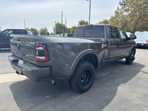 Used 2022 RAM 3500 Laramie AWD/4WD image 3