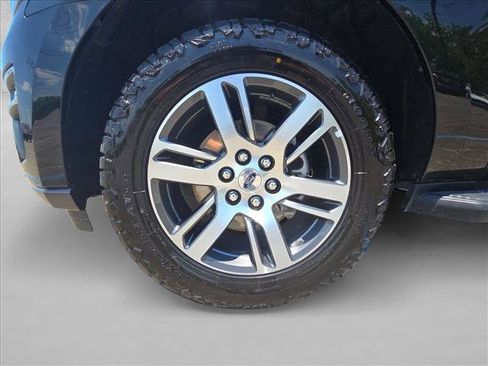 Used 2024 Ford Expedition Limited RWD image 25