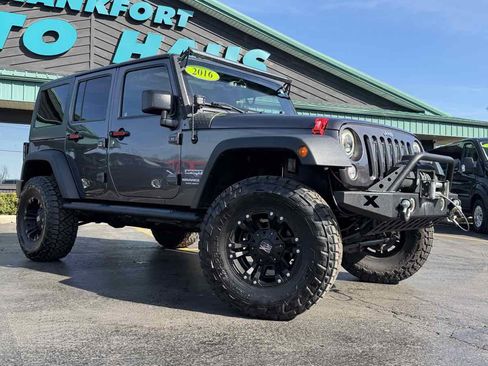 Used 2016 Jeep Wrangler Unlimited Sport w/ Quick Order Package 24S image 4