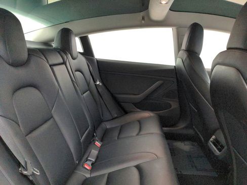 Used 2020 Tesla Model 3 Long Range image 41