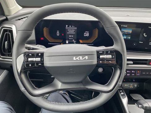 New 2026 Kia Sorento S image 14