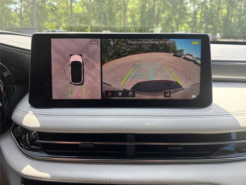 New 2027 INFINITI QX60 Luxe FWD image 21