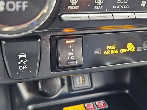 Used 2024 Toyota RAV4 XSE image 22