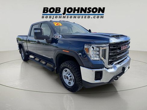 Used 2023 GMC Sierra 2500 Pro w/ Convenience Package AWD/4WD image 1
