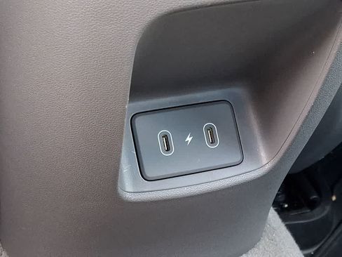 Used 2024 Hyundai Elantra SEL FWD image 27